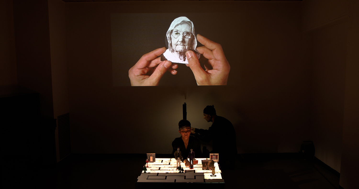 Faces and Dreams, a puppet theatre