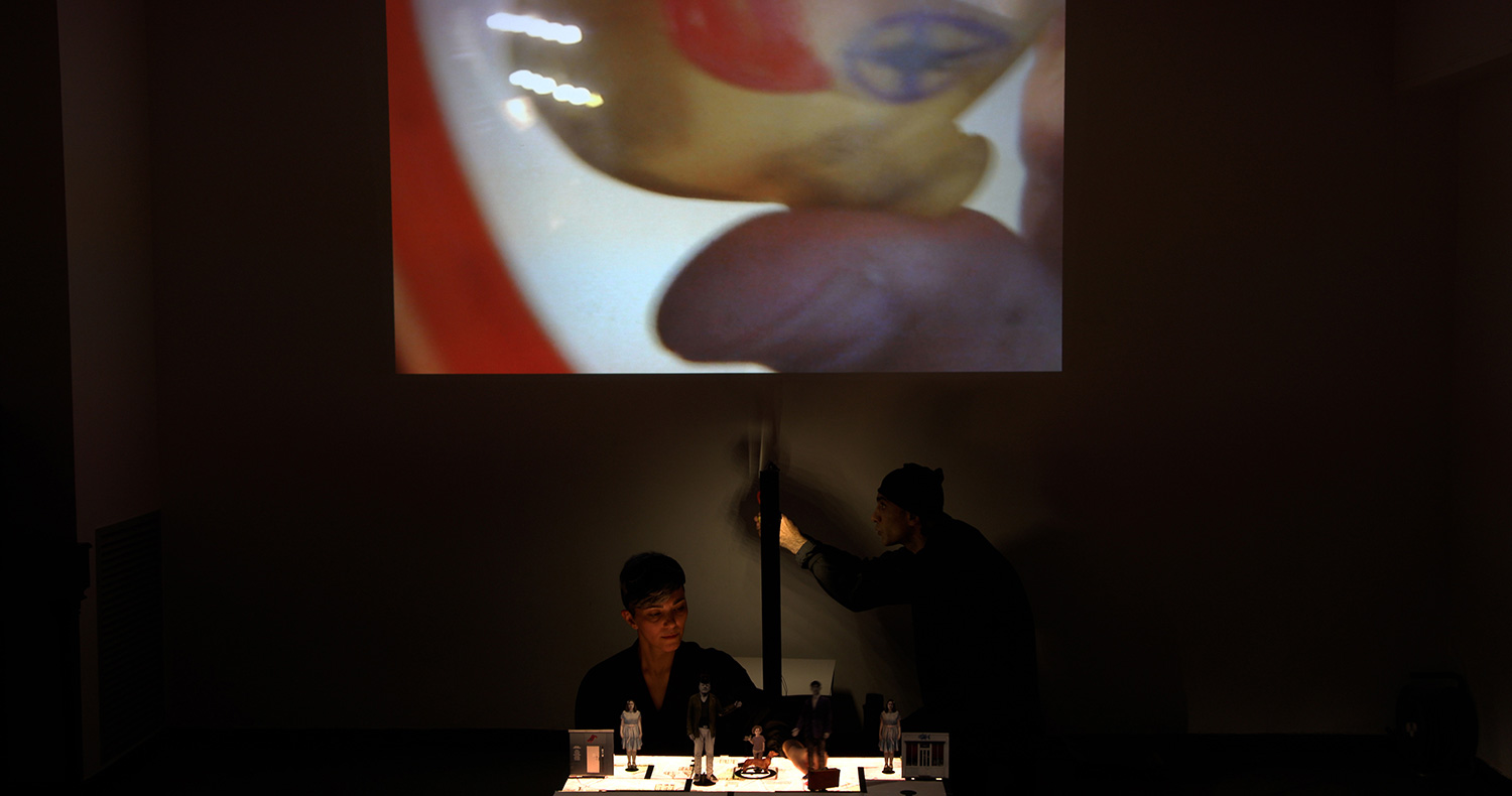 Faces and Dreams, a puppet theatre